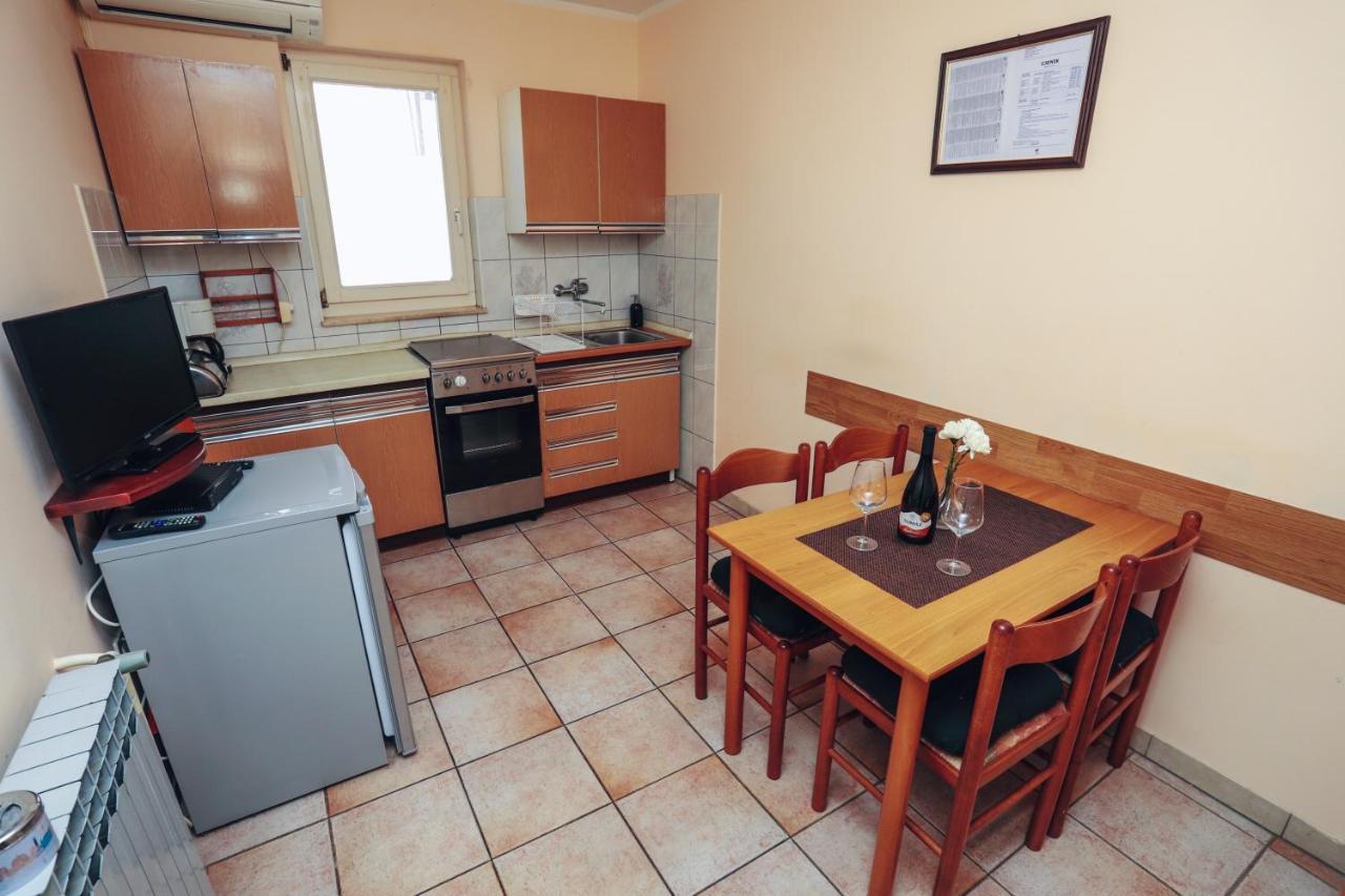 Ray Apartment Porec Exterior photo